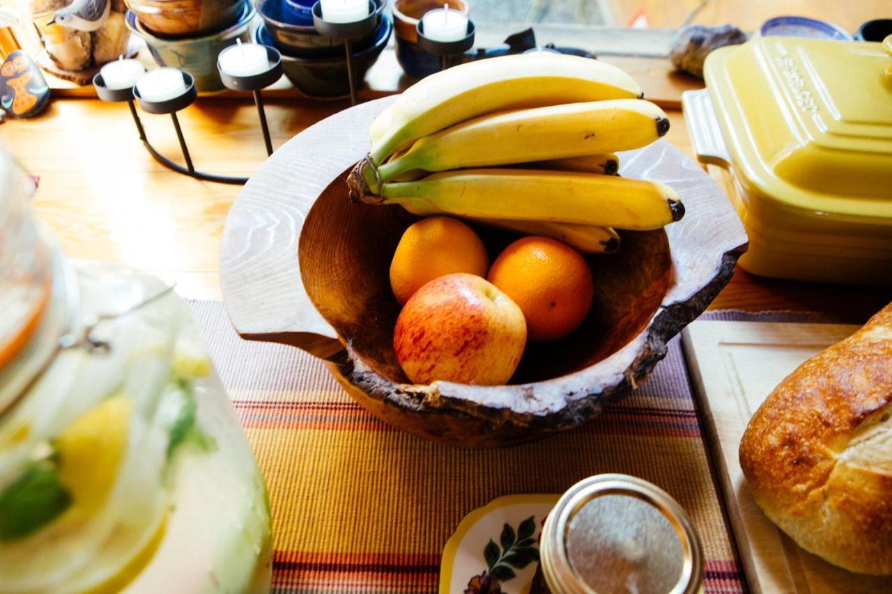 Skeena River House Bed & Breakfast เทอร์เรส ภายนอก รูปภาพ