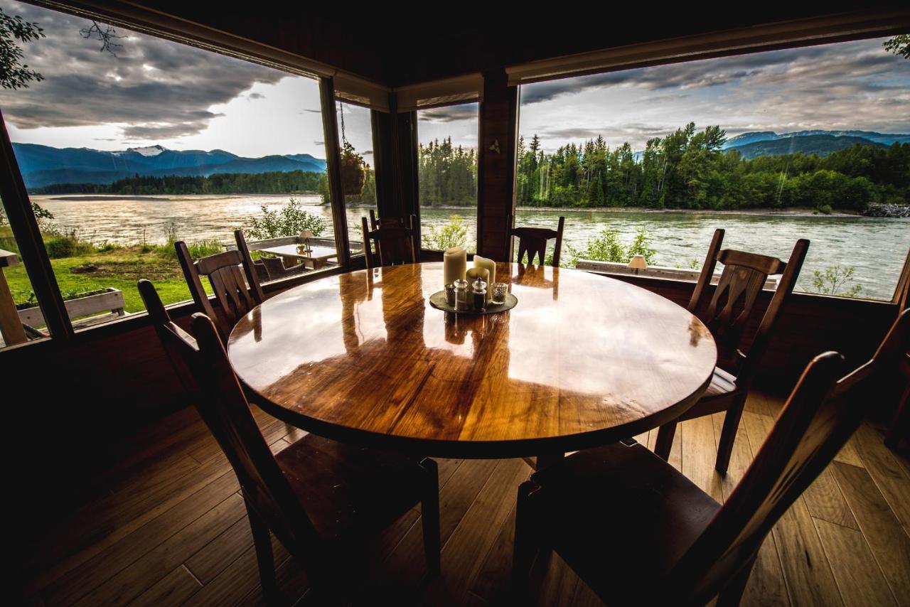 Skeena River House Bed & Breakfast เทอร์เรส ภายนอก รูปภาพ